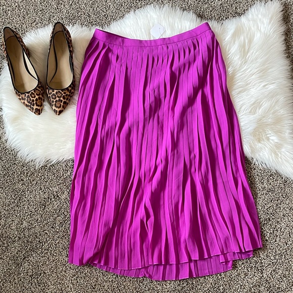 J. Crew Dresses & Skirts - J.Crew Pleated Skirt